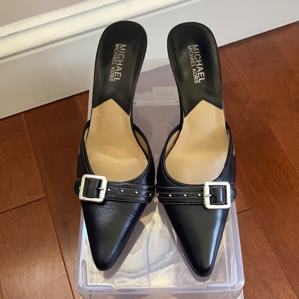 Michael Kors slides